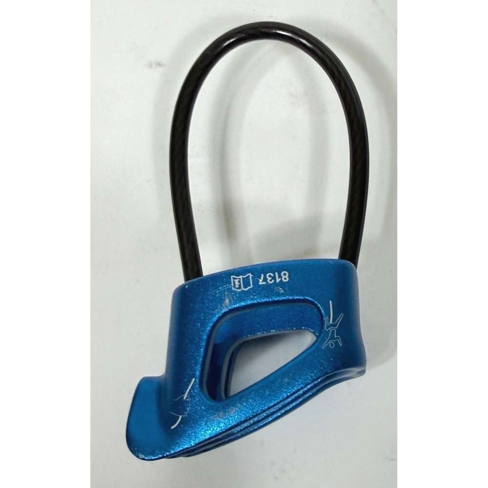 Black Diamond Belay‎ Device Blue ATC-8137 Variable Friction Climbing Gear
